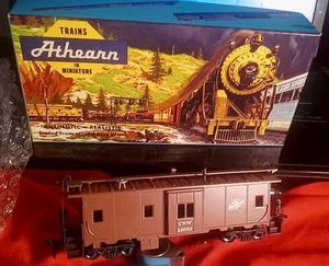 Chicago Northwestern Bay Window Caboose Blue Box 1289 Athearn Kit 37' 11052 Neat - Picture 1 of 8
