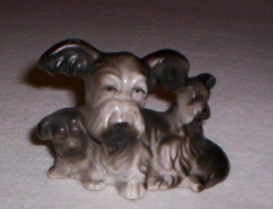 Perro Scottie de porcelana vintage mamá y cachorros - Imagen 1 de 3