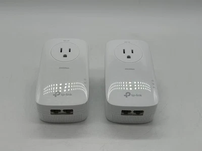 TP-LINK TLPA9020PKIT AV2000 2-Port Gigabit Powerline Starter Kit - Image 1 of 4