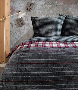 Winter Bettwäsche Teddy Plüsch kariert anthrazit rot Cashmere Touch Fleece Warm - Bild 1 von 5