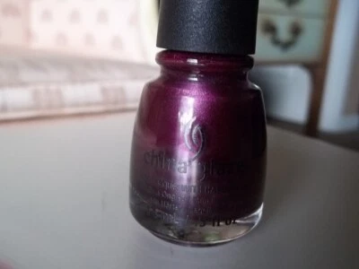 Esmalte de uñas China Glaze Secrets Foto 1 de 4