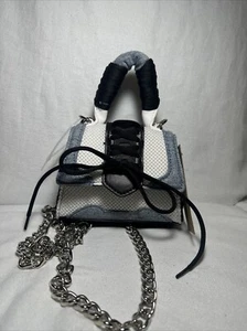Bolso Bandolera Steve Madden Bdorra Diego Denim Blanco Negro Ombre Mini Solapa Superior - Imagen 1 de 3
