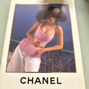 CHANEL Catalog 1993 Spring/Summer Collection Claudia Schiffer From Japan used - Picture 1 of 6