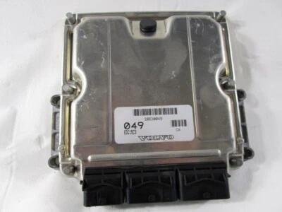 30630049 CENTRALINA MOTORE VOLVO V40 SW 1.9 D 75KW 5M 5P (2002) RICAMBIO USATO - Immagine 1 di 2