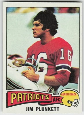 1975 Topps #321 Jim Plunkett FOOTBALL New England Patriots - Image 1 of 2
