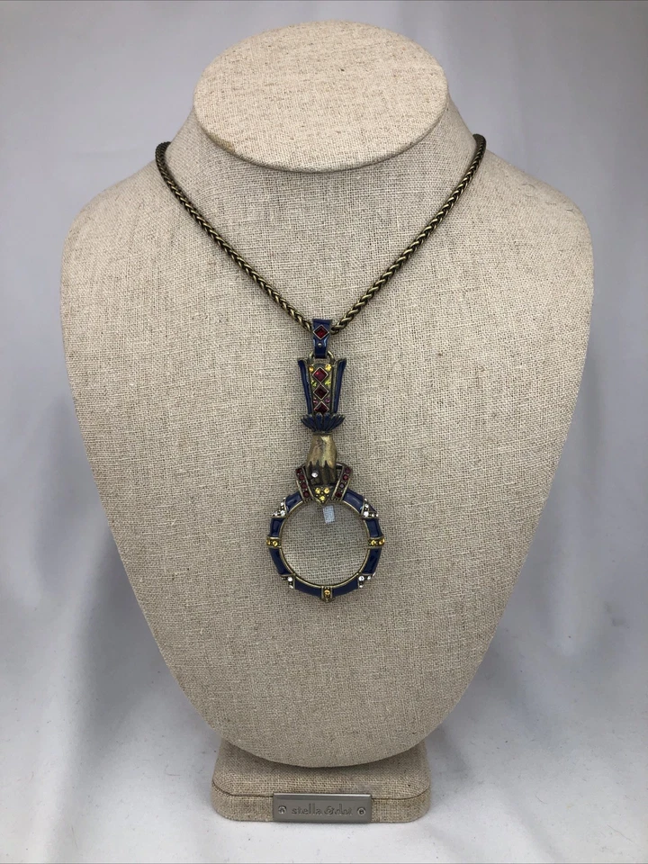 Pingente de lupa Sweet Romance EUA colar 20” art déco segurando à mão - Imagem 1 de 4