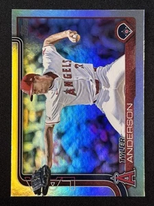 2025 Topps Series 2 - Tyler Anderson #606 Rainbow Foil - Picture 1 of 2
