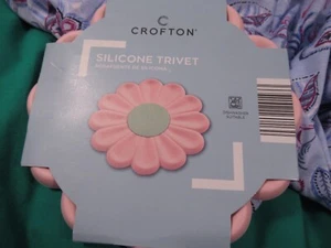 Crofton Silicona Rosa Flor Trivet Nuevo en Paquete - Imagen 1 de 2