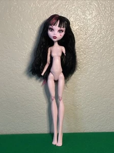Mattel Monster High Original Ghouls Draculaura 2014 Re-Release Reissue Preowned - Picture 1 of 20