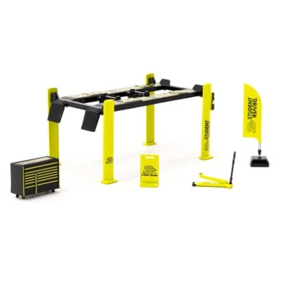 Garage Tools Set “Student Driver” Post-lift  - 1/64 - TARMAC - Image 1 of 4