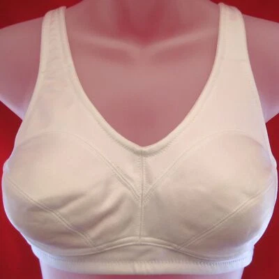 BREEZIES SOLID SUPPORT FULL COVERAGE UNDERWIRE BRA A51770 WHITE Size 36B - Image 1 of 2