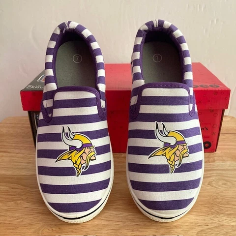 MINNESOTA VIKINGS White/Purple FOCO NFL "Slip-On Canvas Slides" (Women's Size 7) Cover