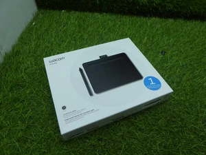 Wacom Intuos Small Graphic Tablet Black CTL-4100/K0-BX BRAND NEW SEALED + PEN W4 - Picture 1 of 2
