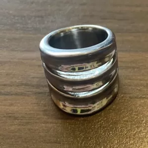 Chunky Ribbed Silver Ring - Picture 1 of 4