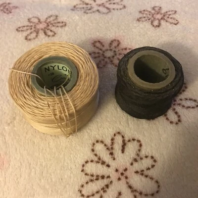 LOT Conso Heavy-Duty Nylon Hand Sewing Thread 2 oz Spool Beige + 1/2 Spool Brown - Image 1 of 4