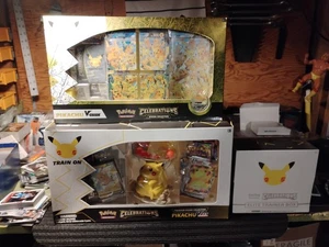 Pokemon Celebrations Etb V Union V Max Box Lot - Bild 1 von 4
