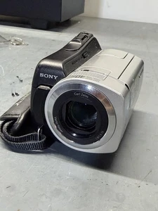 Sony DCR-SR45 Silver 40X Optical Zoom 30GB HDD Handycam Camcorder Tested ✅ - Picture 1 of 6