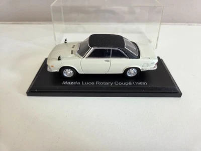 Hachette Norev 1/43 Mazda Luce Rotary Coupé - Bianco/Nero - 1969 - Immagine 1 di 4