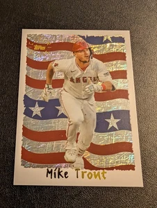2025 Archivos Topps Béisbol Mike Trout 1995 ¡Tarjeta de inserción de estadísticas cibernéticas! - Imagen 1 de 1