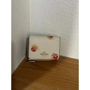 Coach Small Trifold Wallet With Pop Floral Print - Picture 1 of 6