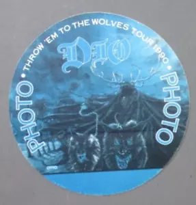 Pegatina de tela DIO entre bastidores pase Throw 'em to the Wolves 1990 TOUR - ¡OTTO! - Imagen 1 de 1