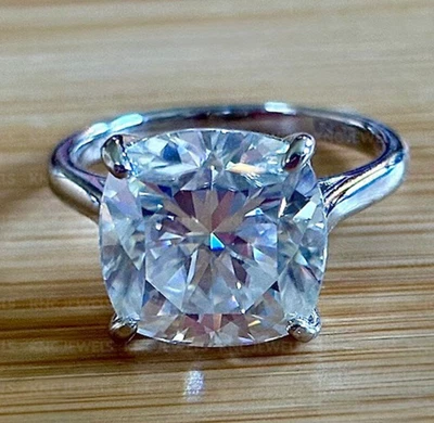 2.00Ct Cushion Cut Moissanite Solitaire Engagement Ring 14K White Gold Plated - Image 1 of 4