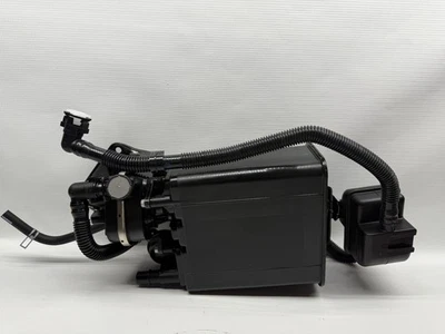 GM Genuine Parts 215-474 Vapor Canister For 05-10 Pontiac Vibe - Image 1 of 2