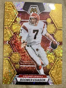 2023 Mosaic Football Yellow Sparkle Boomer Esiason/24 SSP. Cincinnati Bengals - Picture 1 of 2