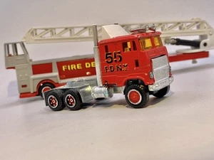Majorette🔥1984 Kenworth Truck & Trailer F.D New York Fire Engine - France 🇫🇷 - Picture 1 of 22