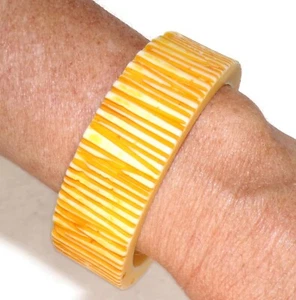 Sobral Retired Estriada PR24 Yellow & Off White Artist Made Bangle Bracelet - Picture 1 of 3