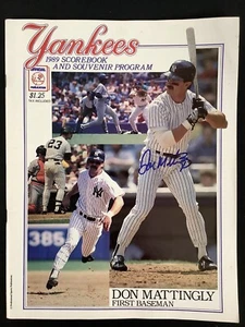 Don Mattingly Signed Program 1989 Yankees Scorebook Souvenir Autograph JSA - Picture 1 of 5