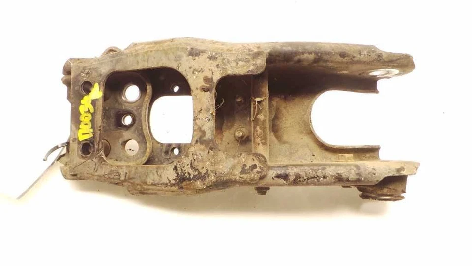Brazo de control inferior delantero derecho lado pasajero toyota pickup 84-88  Foto 1 de 4