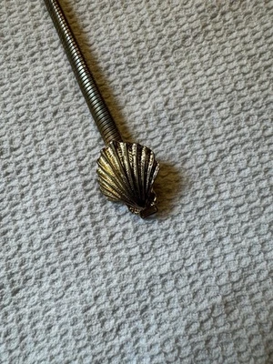 VTG 70s Shell Clasp Belt Flat Gold Chain Waistband Twin Meeting Sea Shells 26.5” - Image 1 of 4