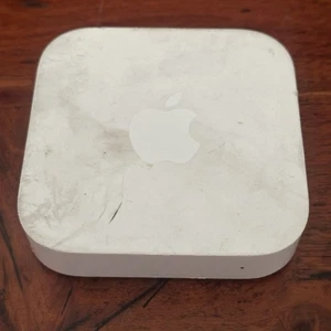 Apple AirPort Express Base Station Wireless Router White A1392 No Power Cord Inc - Picture 1 of 3