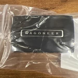 JEEP WAGONEER KEY FOB OEM 2022 - 2025 68582672AB New In Package FREE SHIPPING - Picture 1 of 5