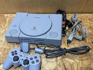 Juego Controlador Consola Sony PlayStation 1 PS1 SCPH-7000 Gris Juego JAPÓN Probado - Imagen 1 de 14