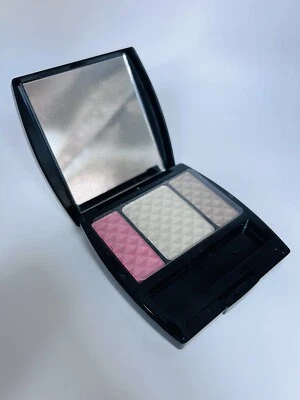 NEW BEAUTICONTROL SENSUOUS SHADOWS TRIO IN COLORS GINGER SUGAR CANE TOBAC - Image 1 of 4