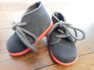 Polo By Ralph Lauren Carl Lace-up Boots Black Suede Gray sole toddler sz 4 VGUC - Picture 1 of 8