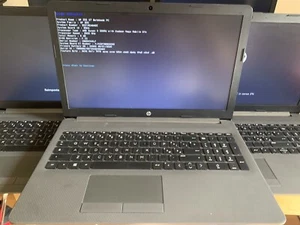HP 255 G7 15,6" (AMD Ryzen 3 3200U, 8GB RAM, 256GB SSD) Laptop - Argento Cenere - Foto 1 di 4