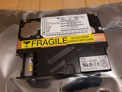 IBM DCHS-09Y 9GB 80 Pin SCSI HDD - Image 1 of 4