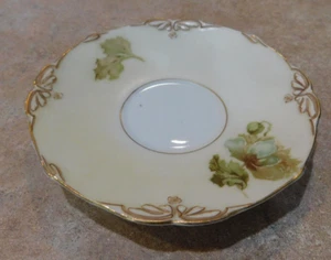 Old Ivory XV Silesia Poppy Saucer - Picture 1 of 4