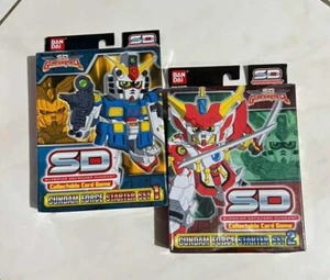 VTG Bandai SD Gundam Force Collectable Card Game Starter Set 1 & 2 sealed NOS - Foto 1 di 3