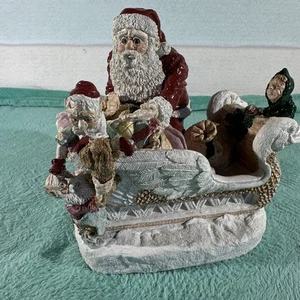 United Design The Legend Of Santa Claus "Loading The Sleigh" 8" T 8" L **HEAVY** - Bild 1 von 17