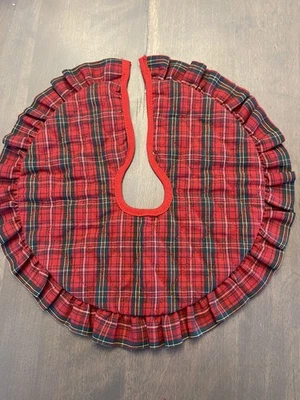 2 Mini falda de árbol de Navidad vintage 1990 con sello rojo a cuadros con volantes 11,5" redonda Foto 1 de 2