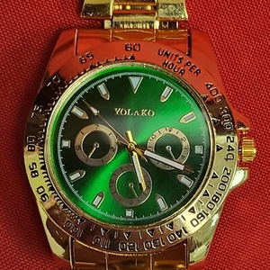 Yolako Watch Luxury Mens Green Gold Metal Round Pointer Quartz Watch Fancy - Picture 1 of 13