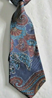 YVES SAINT LAURENT Blue 100% Silk 64" Long 3.5" Wide Paisley Men's Necktie - Imagem 1 de 2