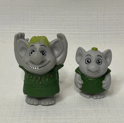 Conjunto de 2 bonecos Frozen Stone Troll topo de bolo - Imagem 1 de 4