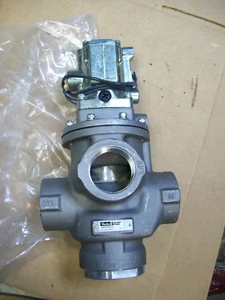 NEW PARKER N3859100253 1-1/2" SOLENOID OPERATED POPPET INLINE VALVE  - Picture 1 of 2