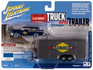 Johnny Lightning JLBT016B-1 Chevrolet Nomad 1955 mit Autotransporter 1:64 - Picture 1 of 1