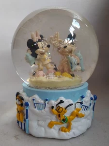 Very Rare Mickey & Minnie Mouse Snow Globe - Imagen 1 de 6